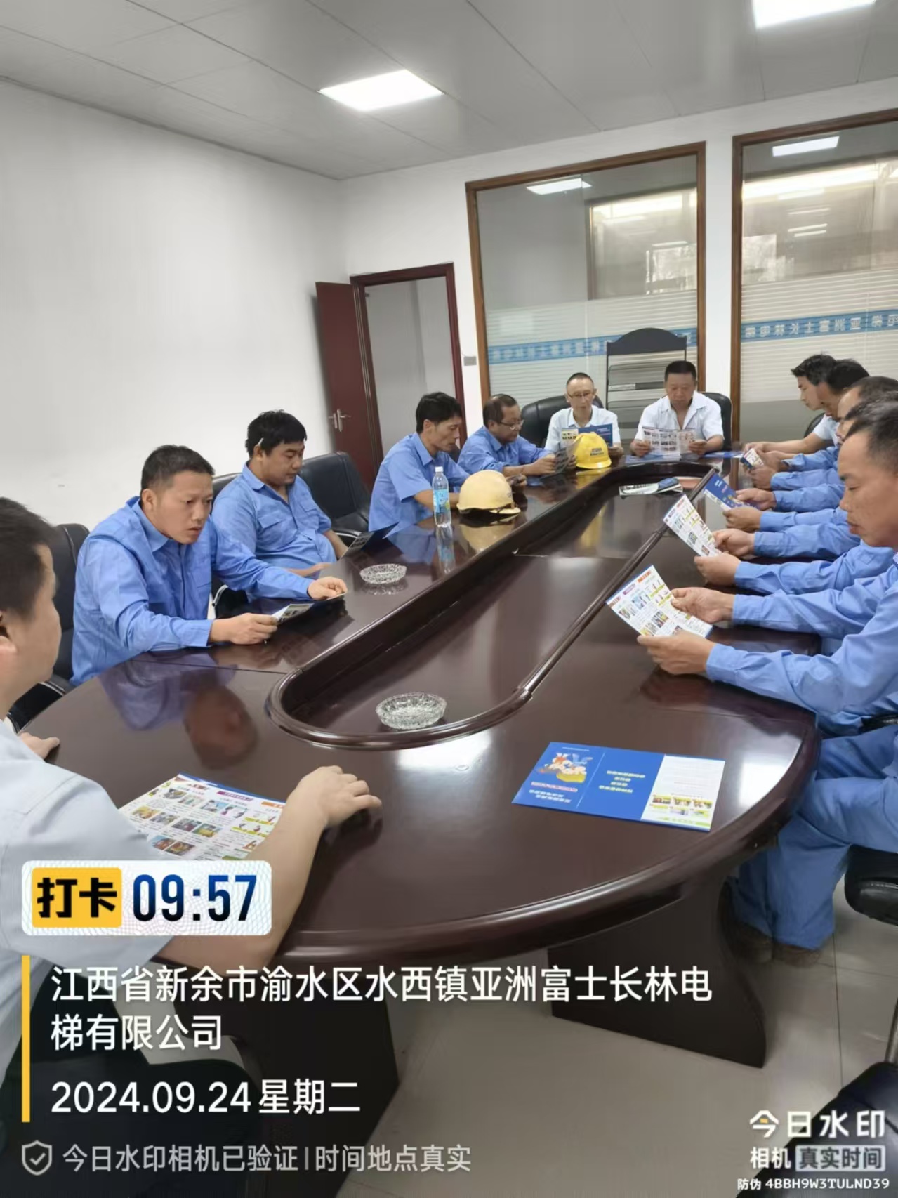 香港正版全年资料